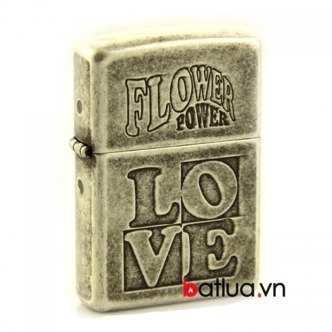 Bật lửa Zippo chính hãng bạc cổ in nổi LOVE