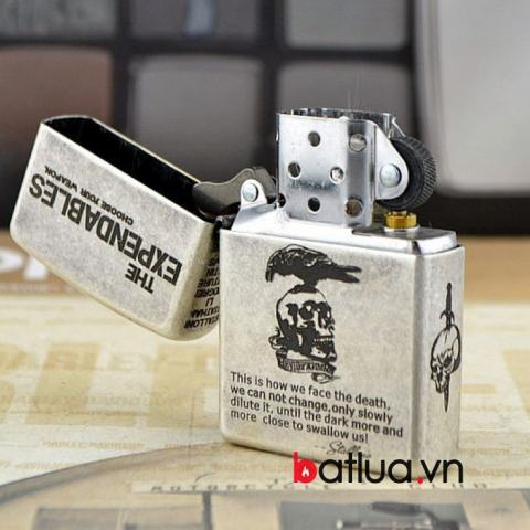 Bật lửa Zippo chính hãng bạc cổ The Expendables