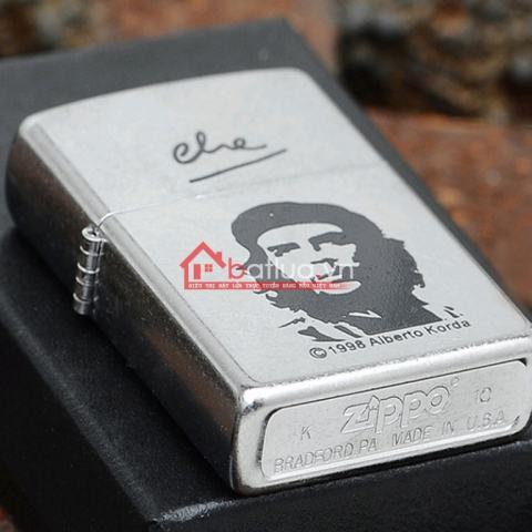 Bật lửa zippo chính hãng Che Guevara bạc cổ 207-60.284