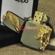 Bật lửa zippo chính hãng đen trơn họa tiết ngựa thiên thần mạ vàng bao quanh