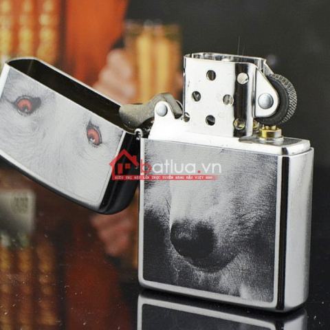 Bật lửa zippo chính hãng họa tiết mắt sói đỏ 2015