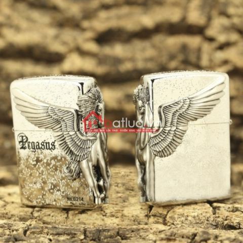 Bật lửa zippo chính hãng họa tiết ngựa thiên thần cạnh sườn phiên bản bạc