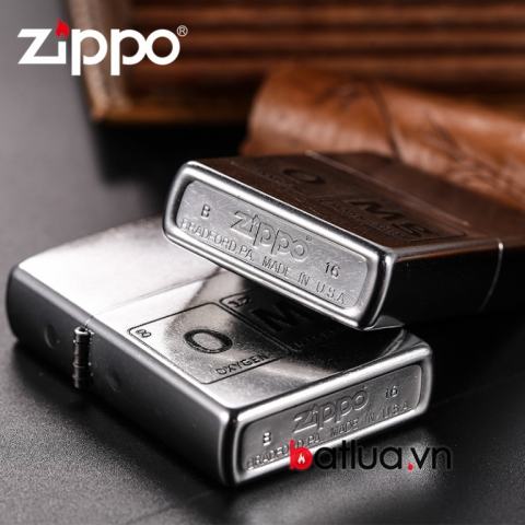 Bật lửa Zippo chính hãng khắc nhẹ công thức OMG