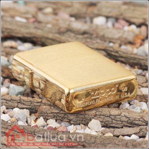 Bật lửa Zippo chính hãng màu vàng xước 204B