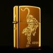 Bật lửa Zippo chính hãng vàng ìn hình hổ