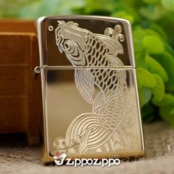 bật lửa zippo đồng khắc cá chép - Mã SP: ZPC1465