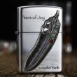 Bật lửa Zippo khắc nổi Idian lông vũ đính đá