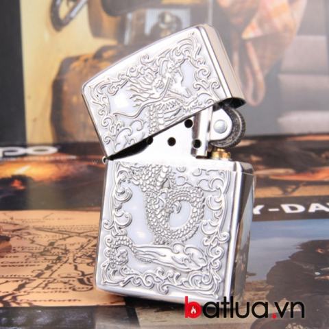 Bật lửa Zippo khắc rồng nhả mây