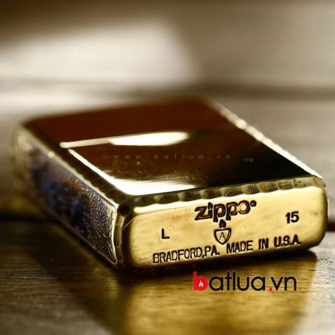 Bật lửa Zippo khắc rồng xung quanh Zippo phiên bản đông giới hạn