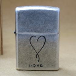 Bật lửa Zippo chính hãng Bạc cổ Love - Mã SP: BL09013