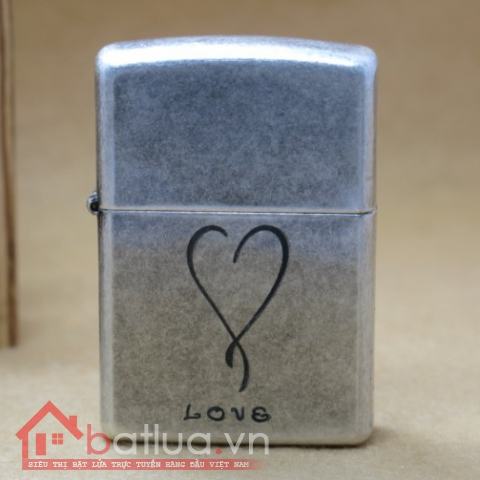 Bật lửa Zippo chính hãng Bạc cổ Love