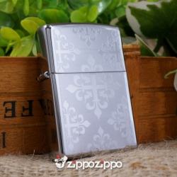 bât lửa zippo mầu bạc khắc hoa văn tinh tế - Mã SP: ZPC1430