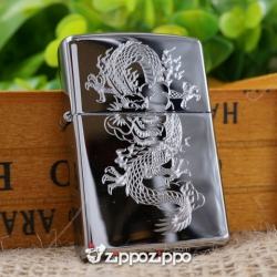 bật lửa zippo mầu bạc khắc rồng - Mã SP: ZPC1445