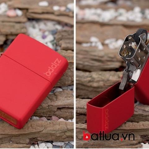 Bật Lửa Zippo Màu Đỏ Đô