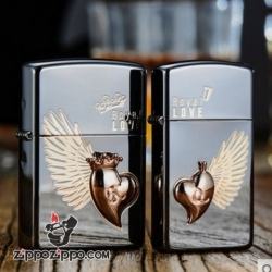 Bật lửa Zippo phiên bản đen khắc trái tim thiên thần - Mã SP: ZPC0926