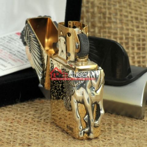 Bật lửa zippo phiên bản giới hạn xuất nhật Zippo Pegasas  cánh được mạ bạc