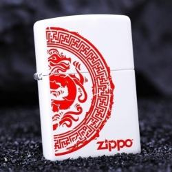 Bật lửa Zippo phiên bản hoa văn rồng đỏ - Mã SP: ZPC0807