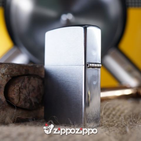 zippo bạc La Mã Đít Bằng