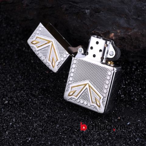 Zippo chính hãng 28808 Dagger bạc armor khắc