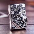 Zippo Chính Hãng Bạc Hình Ngựa Nổi Cùng Hoa Văn Móng