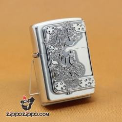 Zippo Chính Hãng Màu Bạc Vỏ Rồng Bao Quanh 3 Mặt - Mã SP: ZPC1046