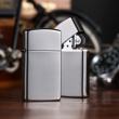 Zippo Chính Hãng Màu Đen Bóng Bản Hẹp