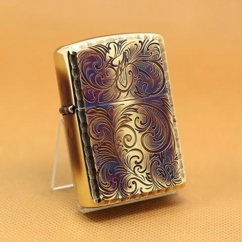 Zippo Chính Hãng Màu Vàng Đốt Khắc 2 Mặt Hoa Văn Vỏ Dày Chém Viền