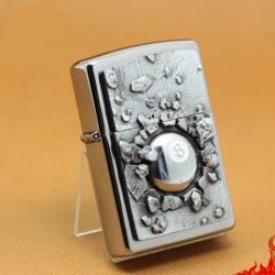 Zippo Chính Hãng Vỏ Đúc hình Quả Bi a số 8 - Mã SP: ZPC01078