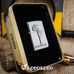 Zippo Cô Gái Hút Thuốc Nổi - Mã SP: ZPC1387