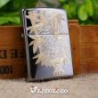 Zippo Màu Đen Bóng Chạm KHắc Hình Hổ Nguyên Con